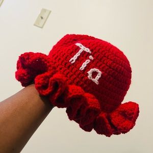 Handmade crochet hat with name included ❤️